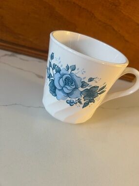 Vintage Corning Ware Blue Floral Coffee Mug Milk Glass USA Retro Cottagecore